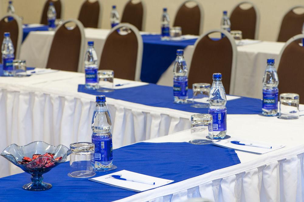Protea Hotel By Marriott Kampala Eksteriør bilde