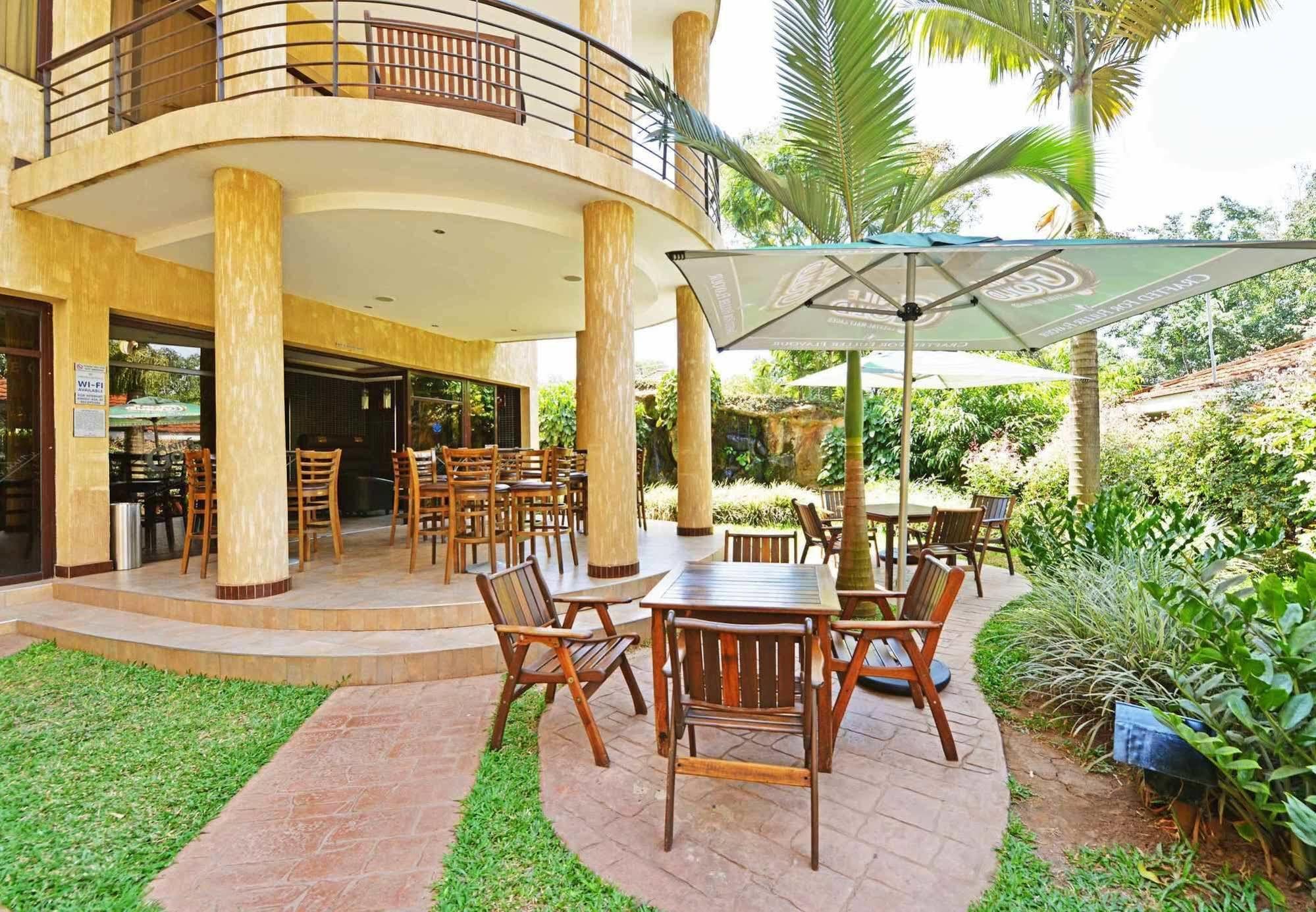 Protea Hotel By Marriott Kampala Eksteriør bilde